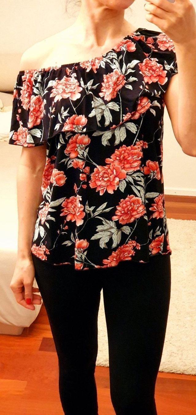Top: Top Grösse S/36 NEU – Nuovo e nell'imballaggio originale da Stansstad venduto da InStyle8 4