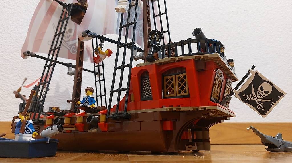 Lego Spielzeuge: Lego 70413 grosses Piratenschiff – Gebraucht aus Geuensee von Itingen1 1