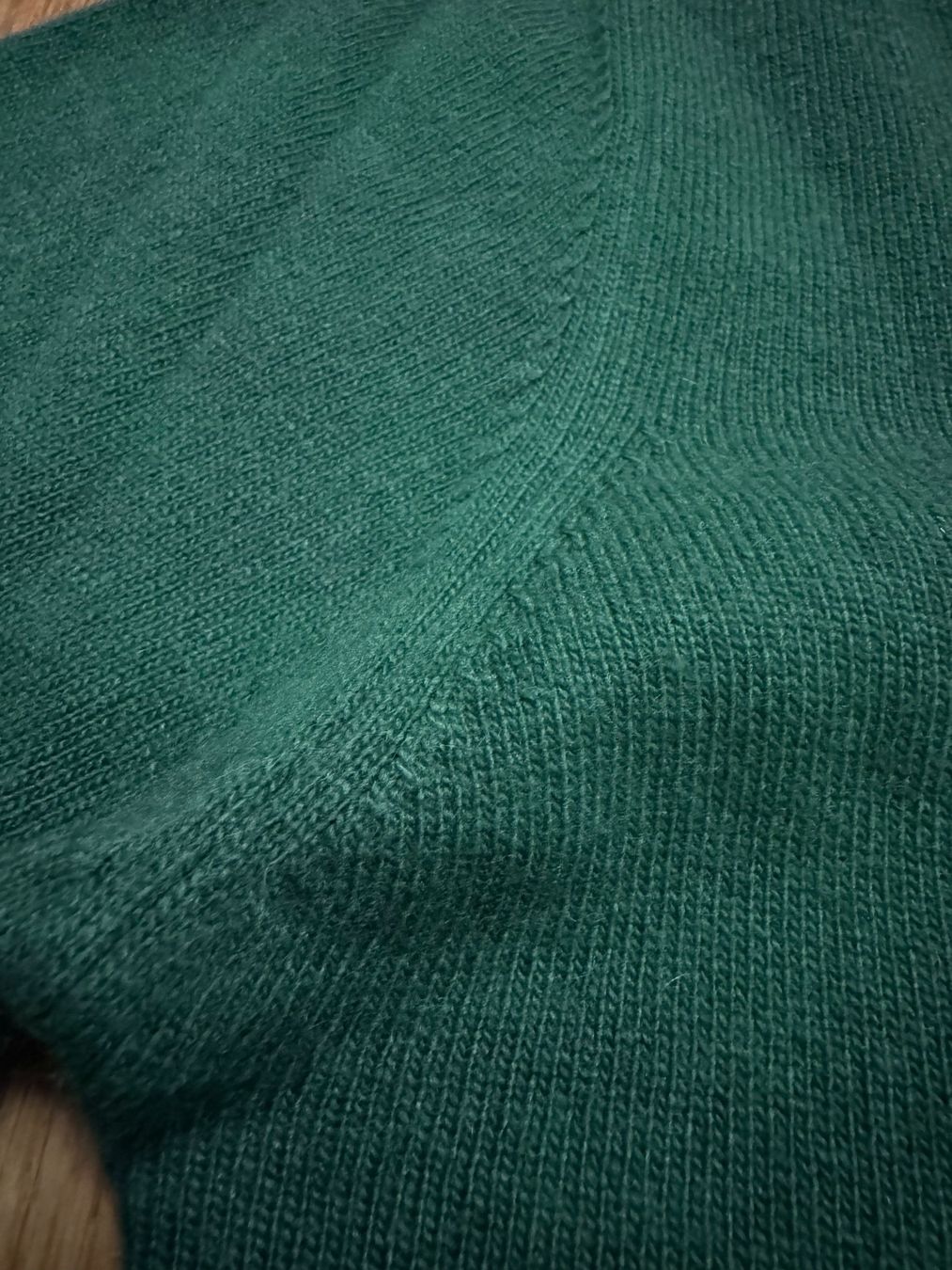 Henry Cotton’s Pullover & Sweatshirts: Henry Cottons Kaschmir und Wolle Pullover V-Ausschnitt S-M – Gebraucht aus Faulensee von Liebes_Kind_2019 6