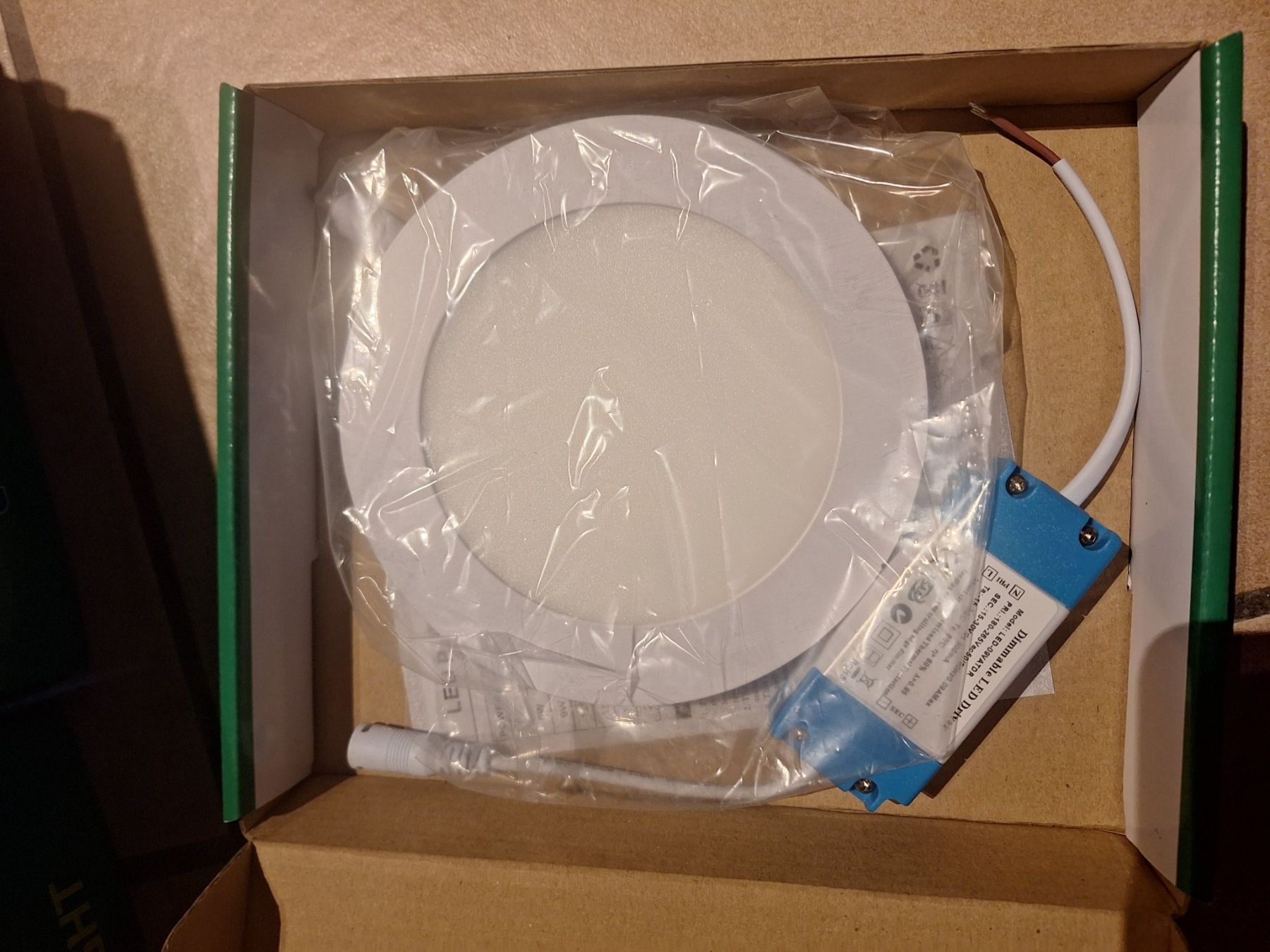 Lampadari & plafoniere: LED Panel Einbaustrahler, 9W, Rund, Neu, 17 Stück. – Nuovo e nell'imballaggio originale da Koblenz venduto da ale_dhw2 3