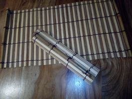 2 Stück Tischsets, zum aufrollen, aus Holz / Bambus
