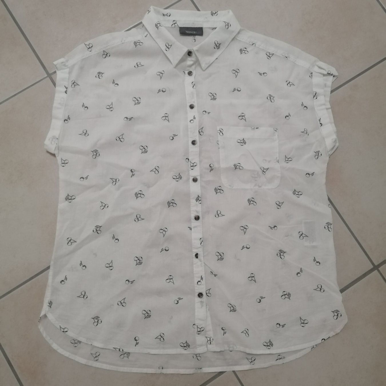 Camicette: Bluse Gr. S – Usato da Henau venduto da AXAA