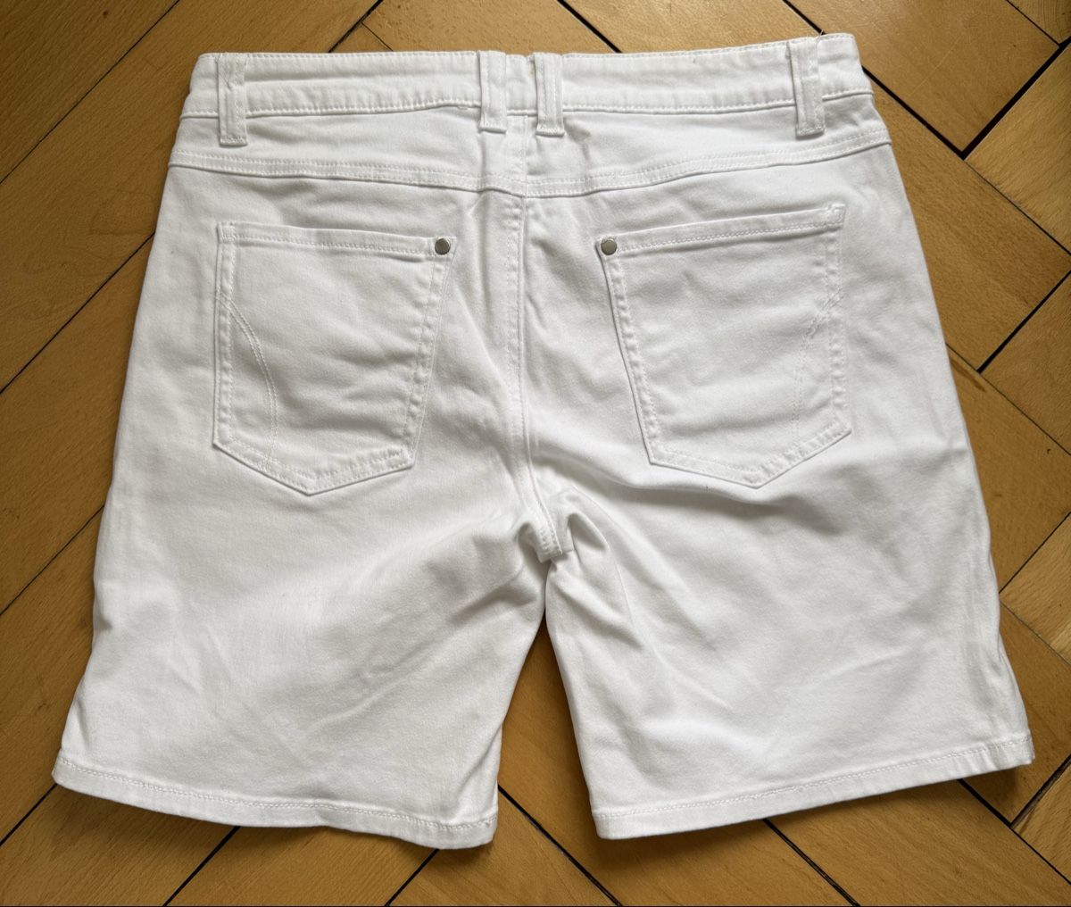 Jeans: Jeans Shorts Gr. 38 Best Connections – Nuovo (secondo la descrizione) da St. Gallen venduto da Hubita 1