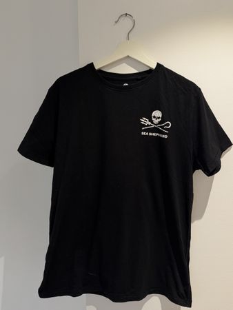 Schwarzes Sea Shepherd Tshirt M wie Neu