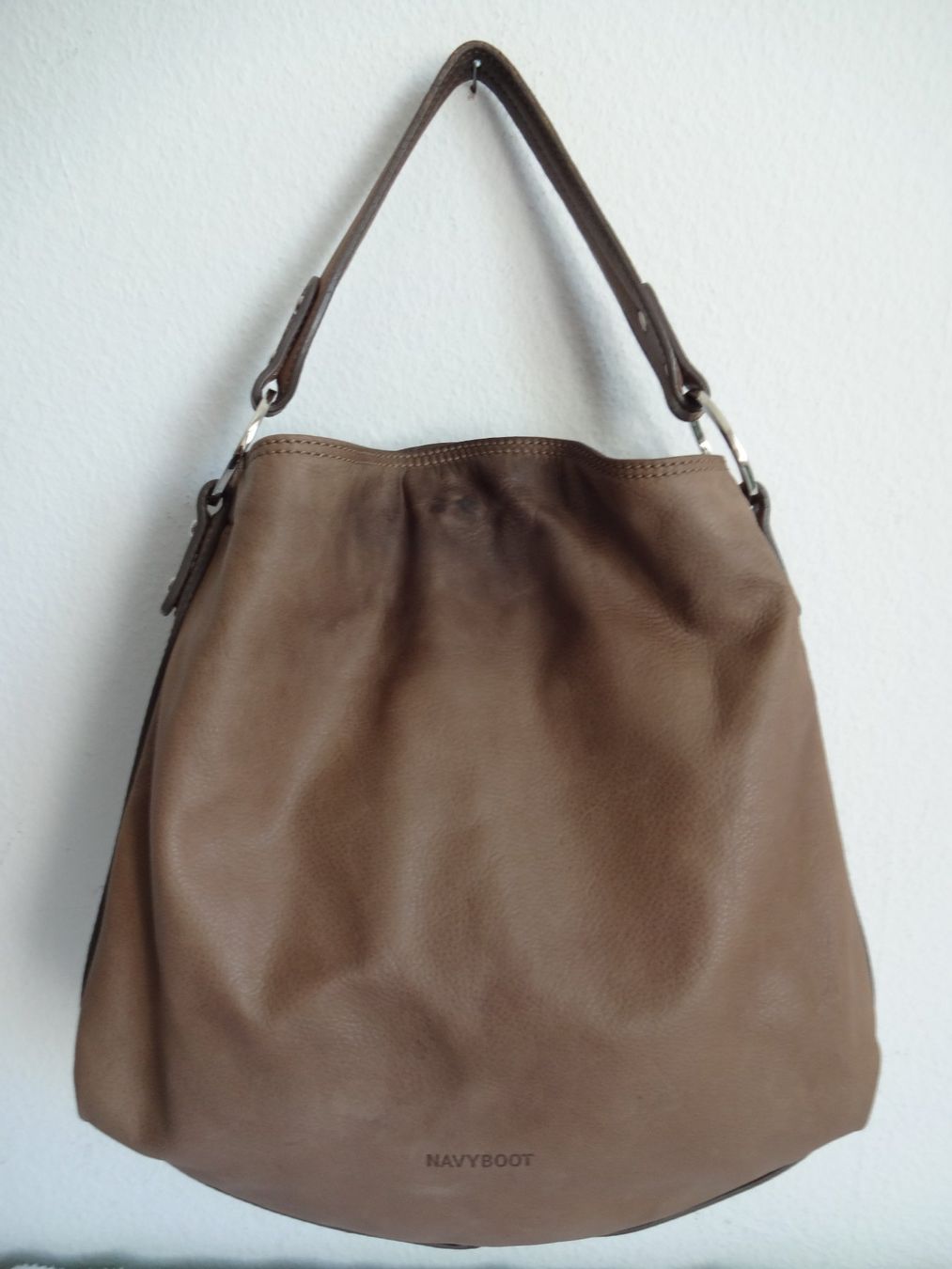 Navyboot Borse da donna: ** NAVYBOOT ** Echtleder Tasche – Usato da Frauenfeld venduto da rey06