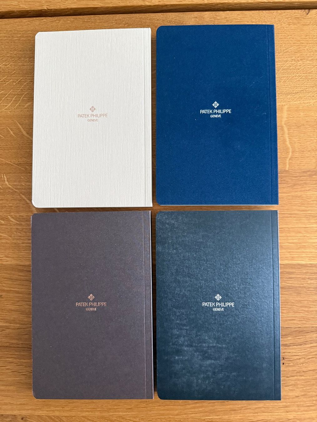 Patek Philippe Blocchi: Patek Philippe 5 Notizhefter – Nuovo (secondo la descrizione) da Winkel venduto da Pagnell 2
