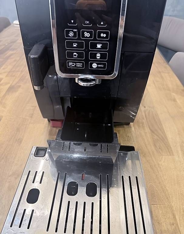 Macchine per caffè & Macchine per espresso: DeLonghi Dinamica – Usato da Wimmis venduto da fischer.60 3