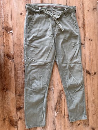 Salbeifarbene Nile Hose, Gr M