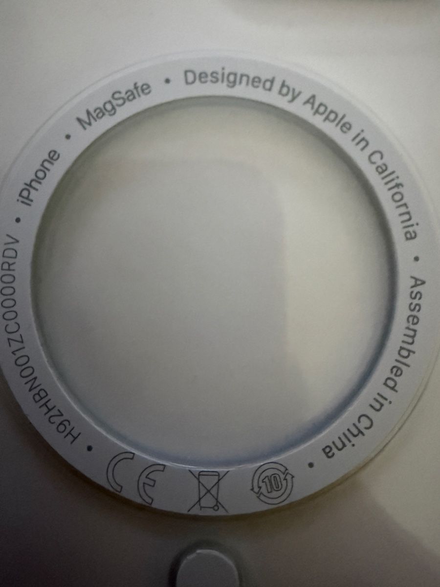 Apple Cover & Protezioni schermo: MagSafe iPhone 17 Pro  – Usato da Oftringen venduto da ste_mp2b 2