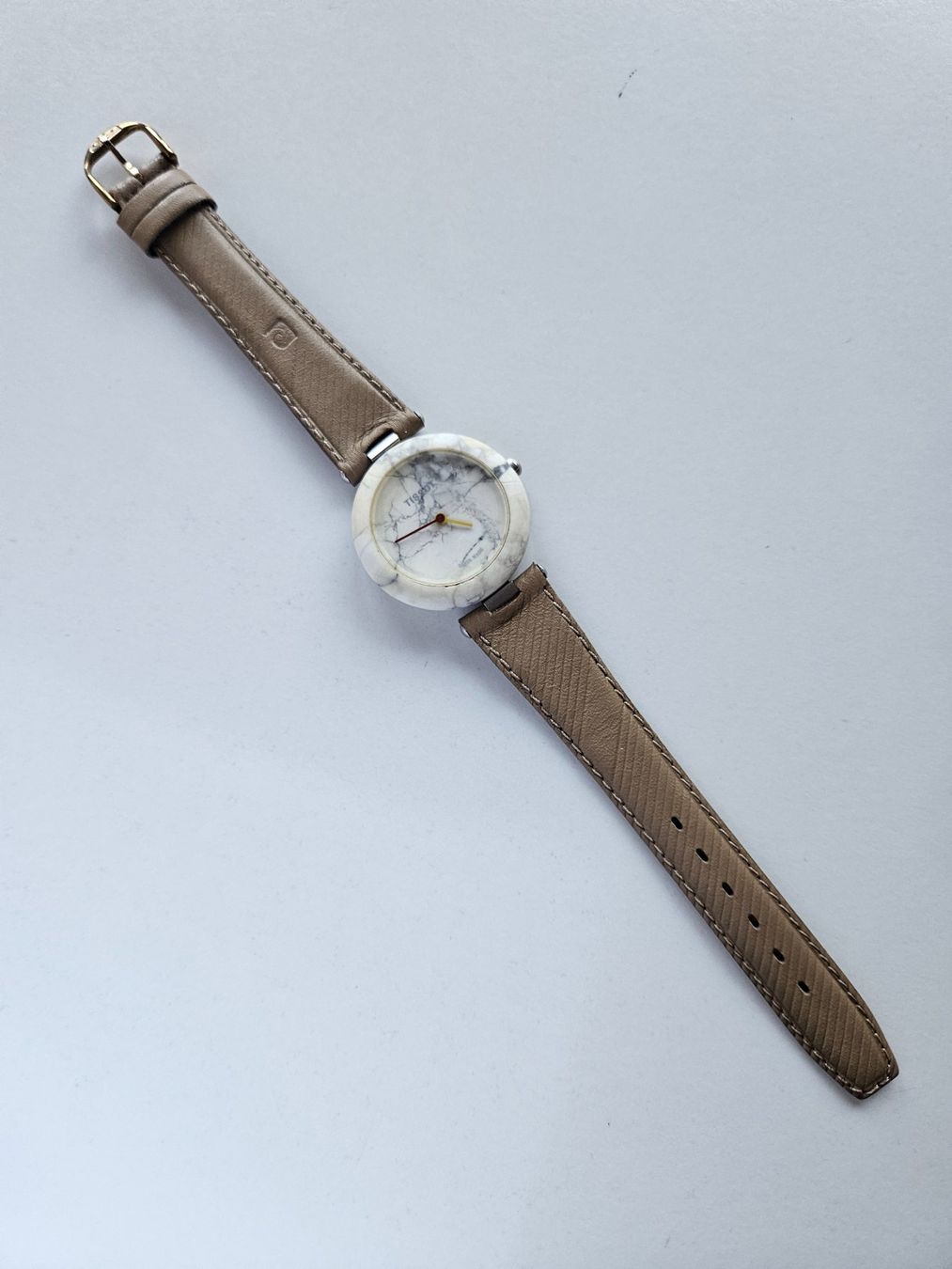 Tissot Orologi: 659 Tissot Rock Watch R150 weiss Quartz – Usato da Berikon venduto da mmm21 2