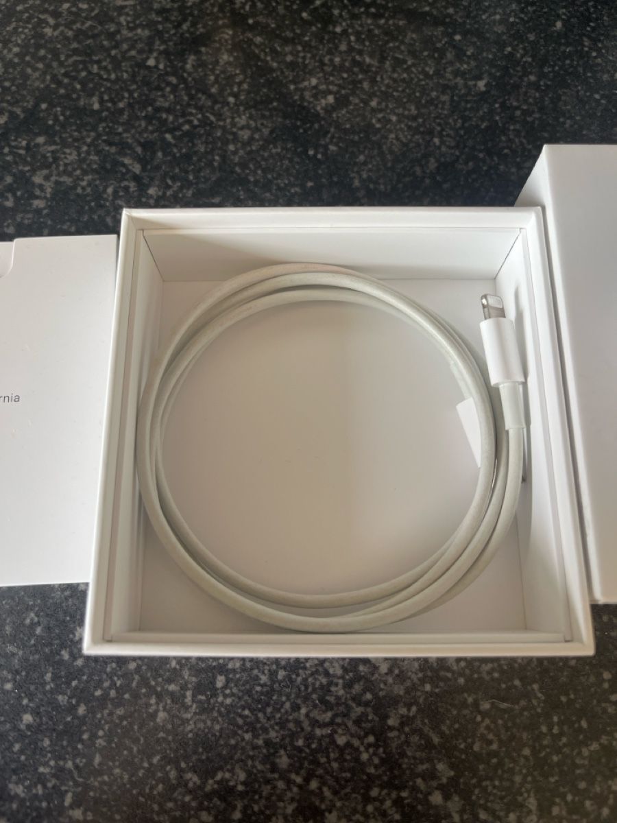Apple Cuffie: AirPods 3rd generation – Usato da La Chaux-de-Fonds venduto da CocaChewwy 1