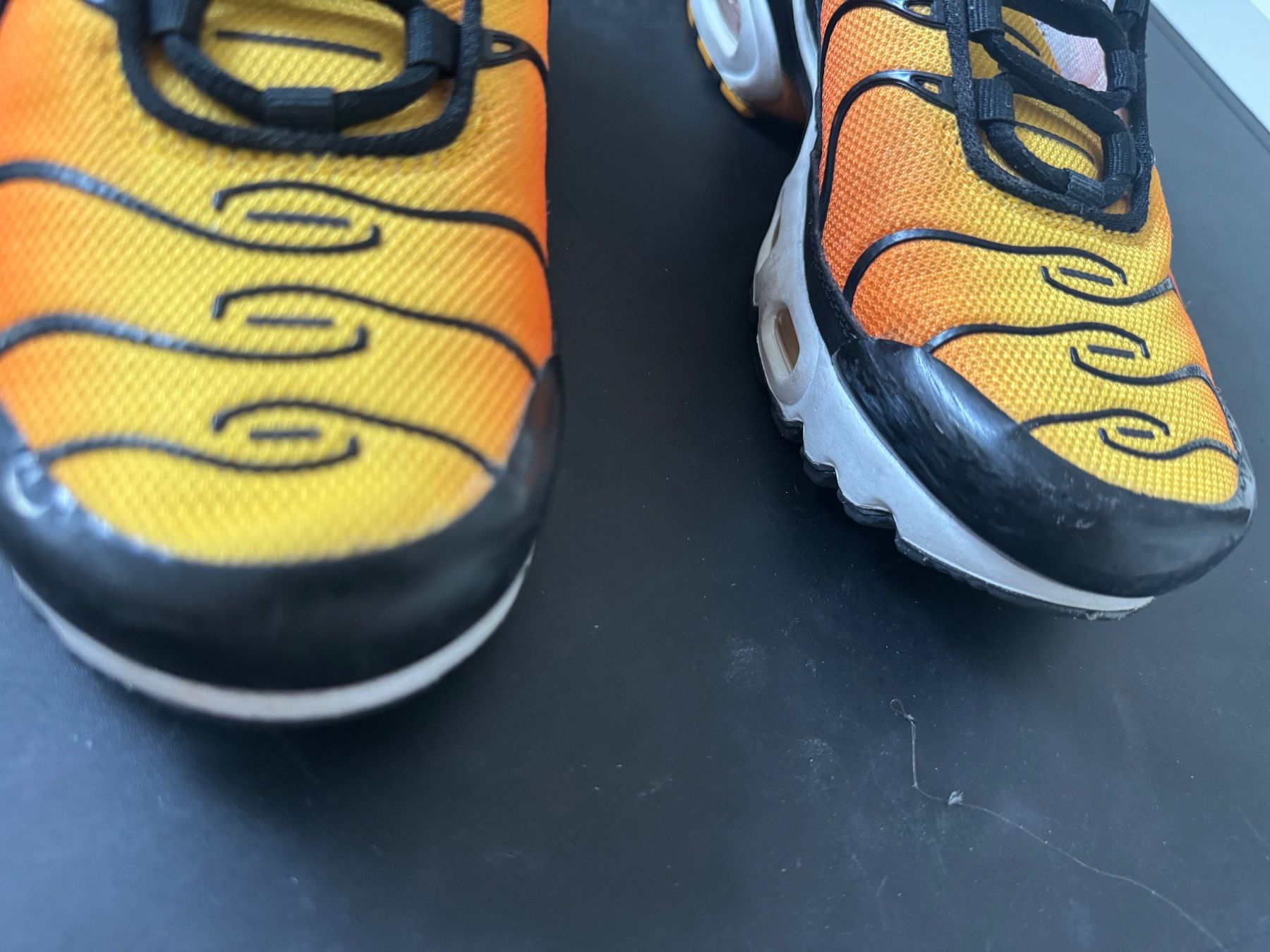 Nike Scarpe per ragazzi: Nike Air Max Plus Sunset taille 36 – Usato da Chatelaine venduto da lae_7h8n 3