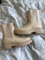 Bottines Chelsea beige semelle crantée état neuf