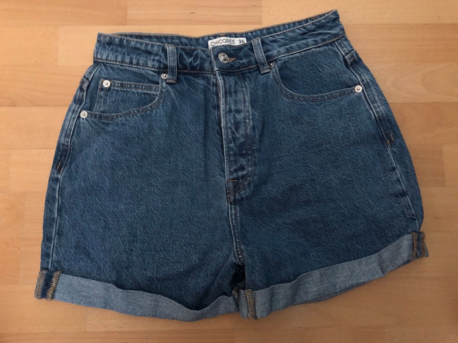 Pantaloni: Shorts - Marke chicorée - Grösse 36 – Nuovo (secondo la descrizione) da Oberuzwil venduto da Tomsi_9