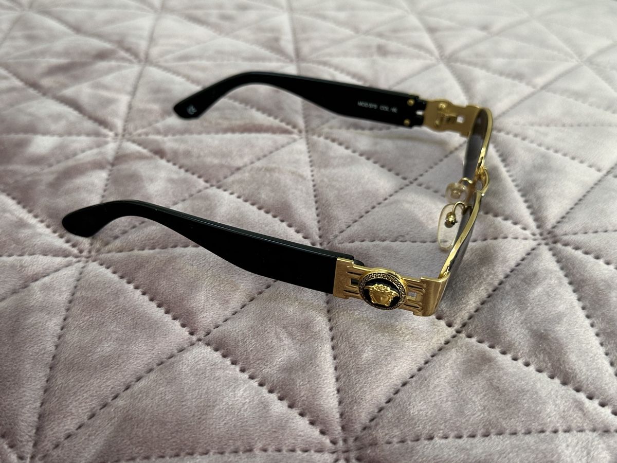 Versace Occhiali & Lenti: 2 paires Gianni Versace – Usato da Yverdon-les-Bains venduto da nes_sn6k 1