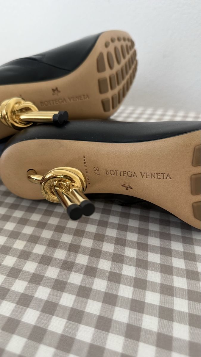 Bottega Veneta Scarpe da donna: Bottega Veneta Knot Stiefel – Nuovo e nell'imballaggio originale da Beringen venduto da kul_98rz 4