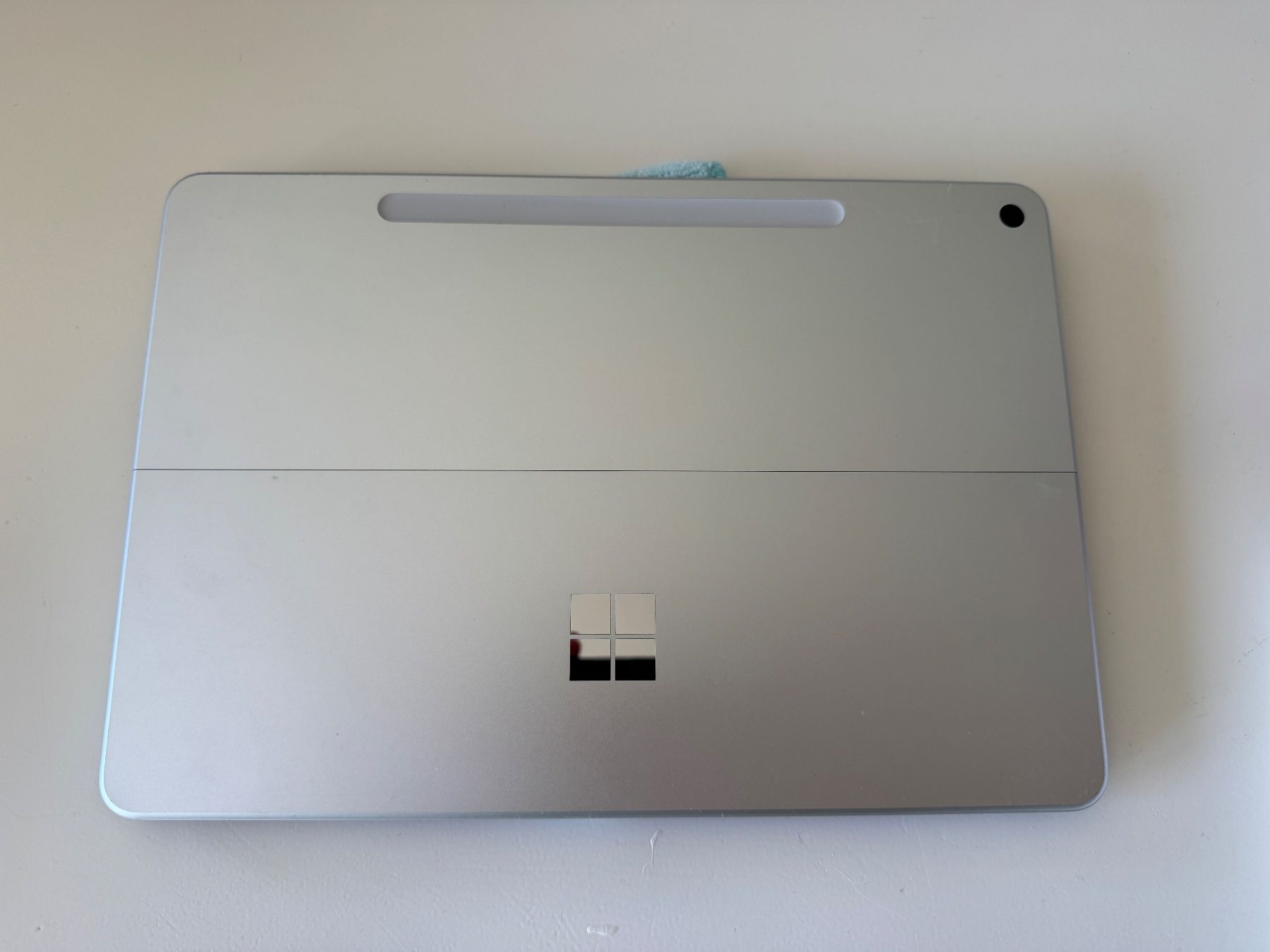 Microsoft Tablet PC: Microsoft Surface Pro 12 mit CH Keyboard, Slim Pen und Hülle – Usato da Landschlacht venduto da mmpp 4