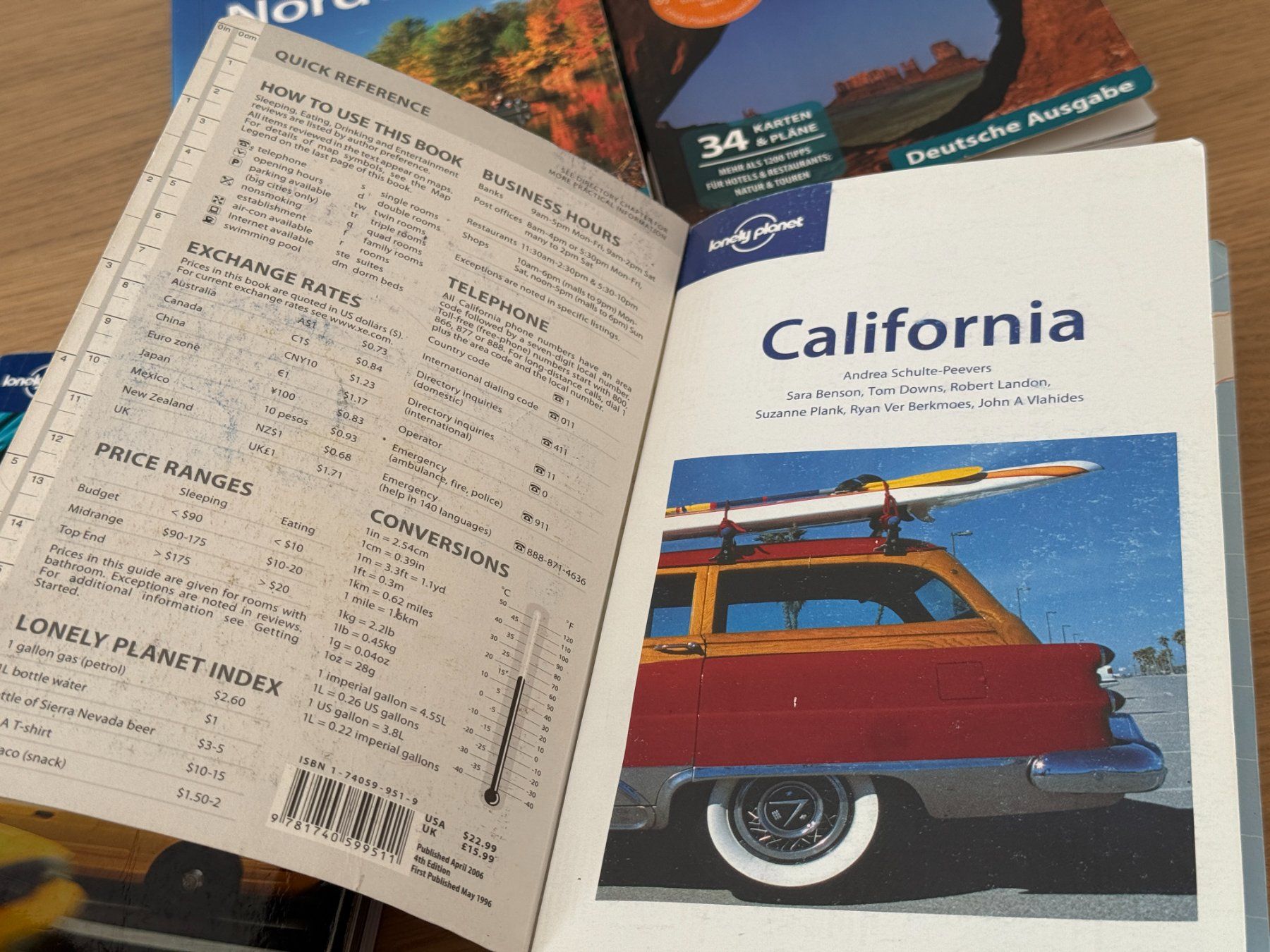 Libri: Lonely Planet Reiseführer USA - 4 Bücher – Usato da Zürich venduto da ganchclub 5