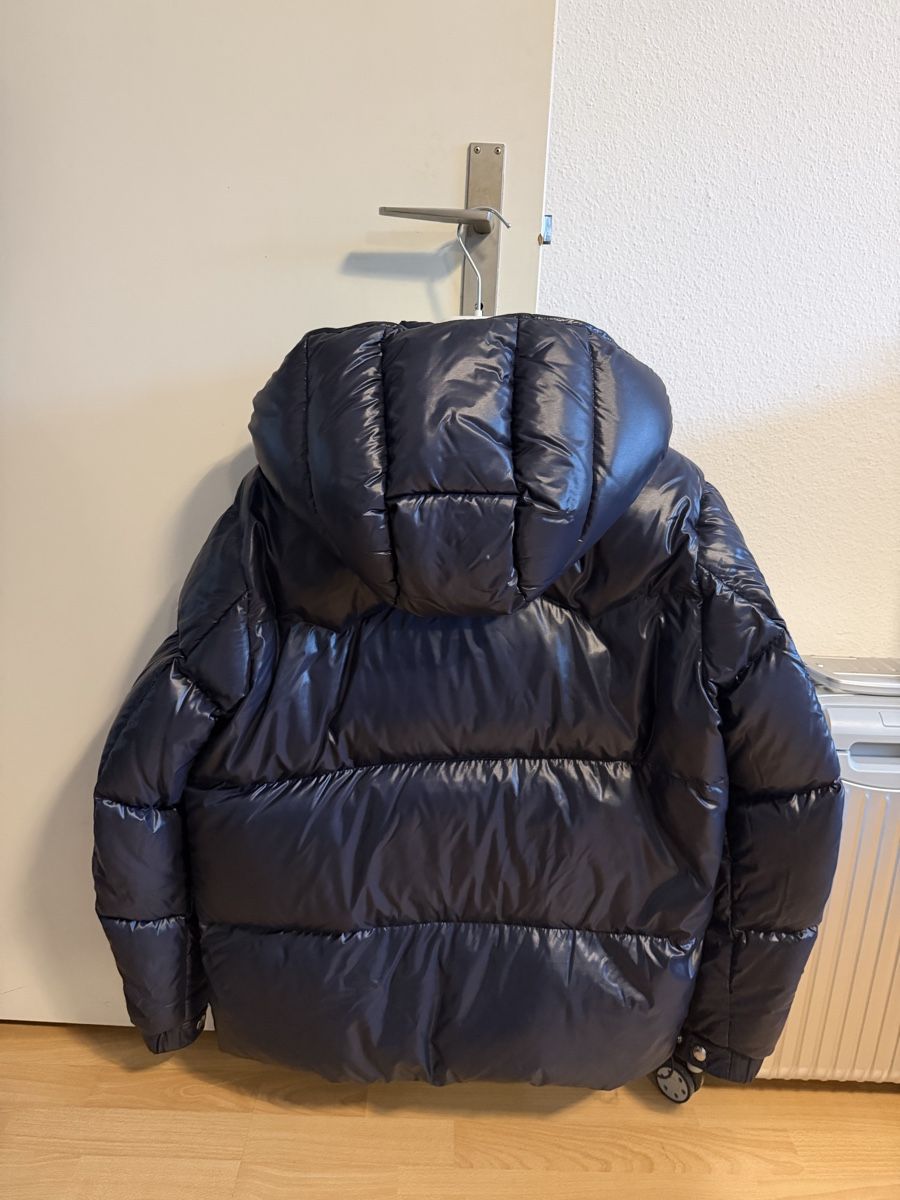 Moncler Giacche: Moncler Daunen Jacke – Nuovo (secondo la descrizione) da Belp venduto da Nike- 5