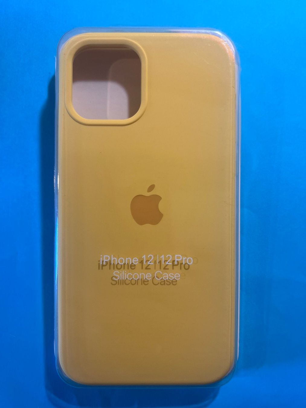 Coques & Protection écran: Coque iPhone 12/12 Pro. iPhone 12/12 Pro Hülle – Neuf avec emballage d'origine à Eysins par pro_7lnq