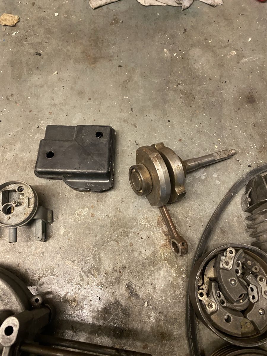 Piaggio Motoren: Piaggio Motorenteile – Defekt aus Büren an der Aare von twostrokeguy 5