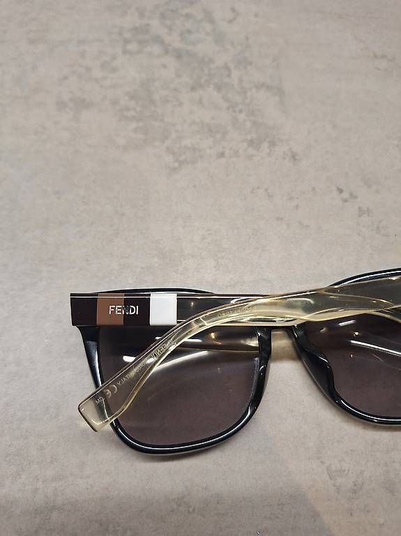 Occhiali & Lenti: Fendi Sonnebrille – Usato da Winterthur venduto da fam_hx 2