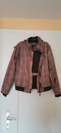 Veste d'automne-hiver à capuche