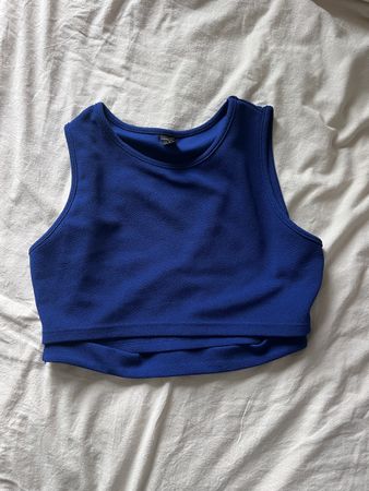 Crop Top Sommer blau - perfekt für warme Tage