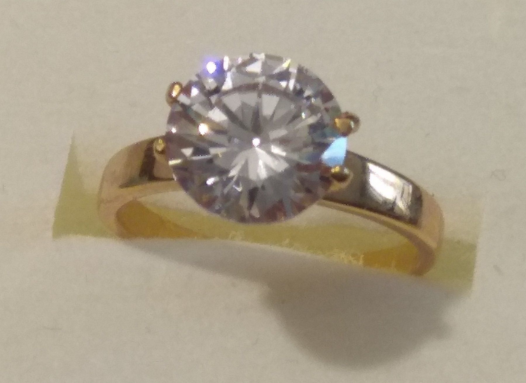Anelli: Vergoldeter Ring mit Zirkonia Gr. 55 – Nuovo e nell'imballaggio originale da Münchenbuchsee venduto da Daniel0133 1