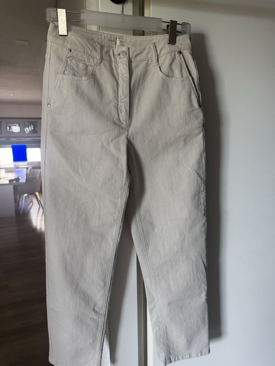 Luisa Cerano Pantalons: Hose Luisa Cerano beige – Neuf (Voir description) à zürich par dalia06 3