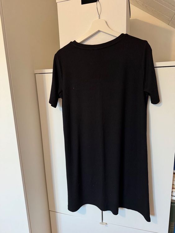 Kleider: Kleid H&M – Gebraucht aus Arbon von flowerandfound 1