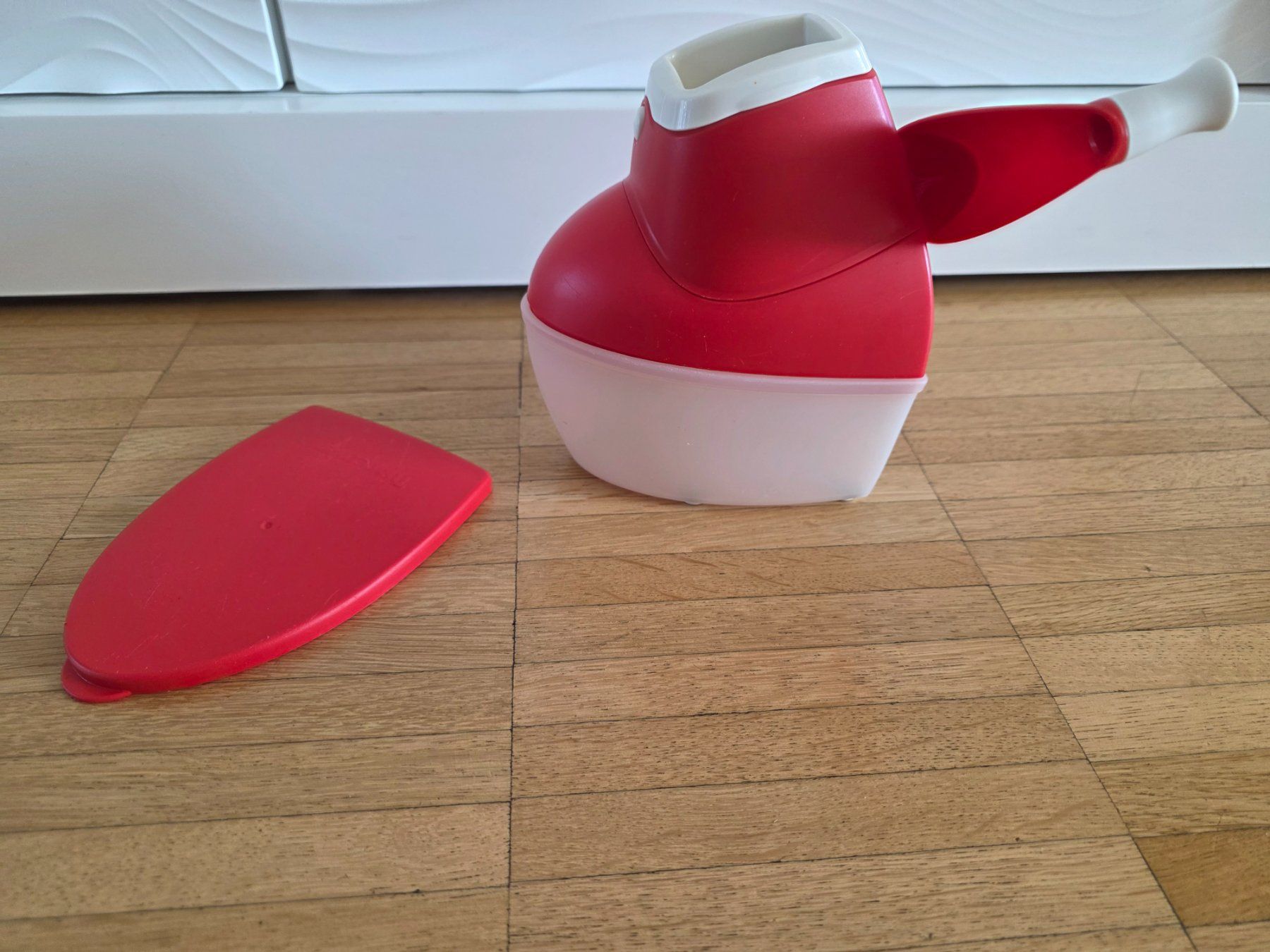 Tupperware Behälter & Ähnliches: Tupperware Käserei Mahlchef – Gebraucht aus Laufenburg von may_r2st 1
