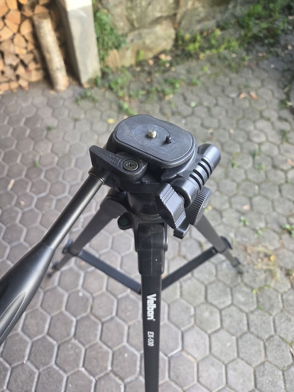 Treppiedi & Teste: Stativ – Usato da Maienfeld venduto da ObizR 2