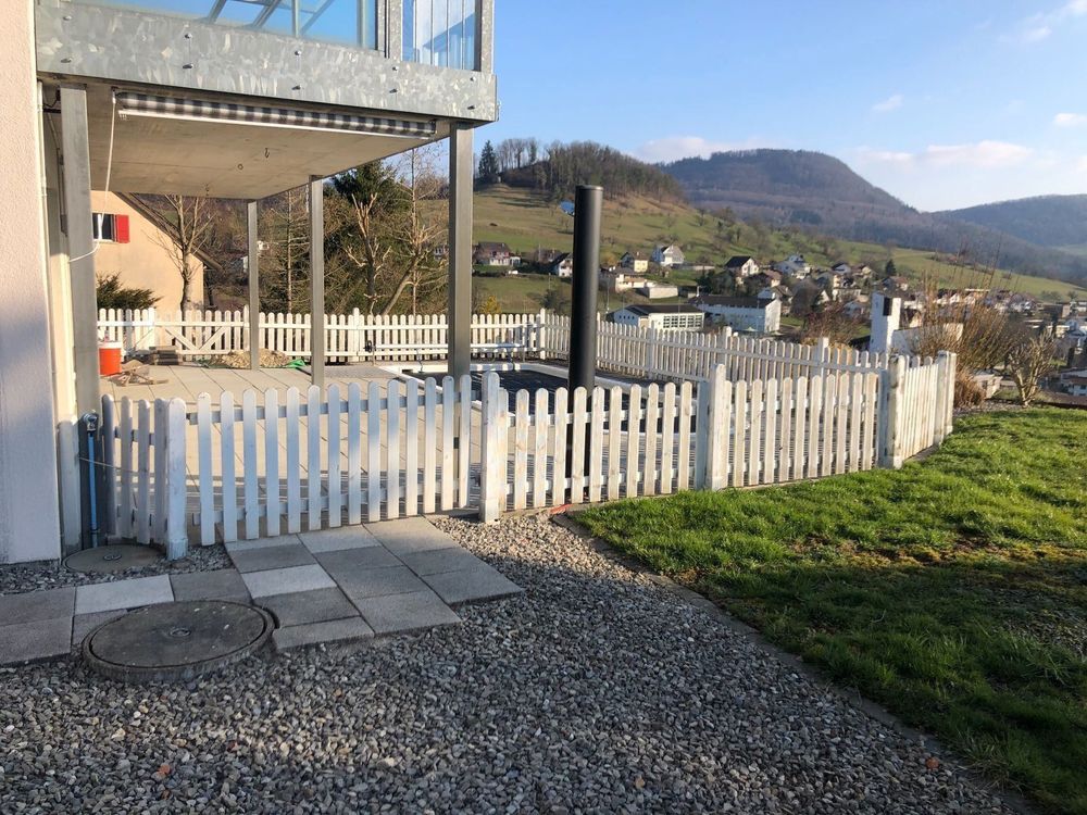 Gartenzaun Holz weiss mit Tor !!! Kaufen auf Ricardo