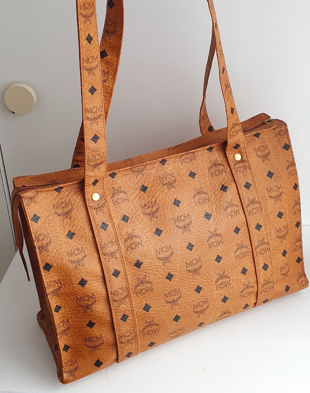 Mcm Borse da donna: MCM Shopper Medium Cognac Canvas – Usato da Niederteufen venduto da Mira_72 1