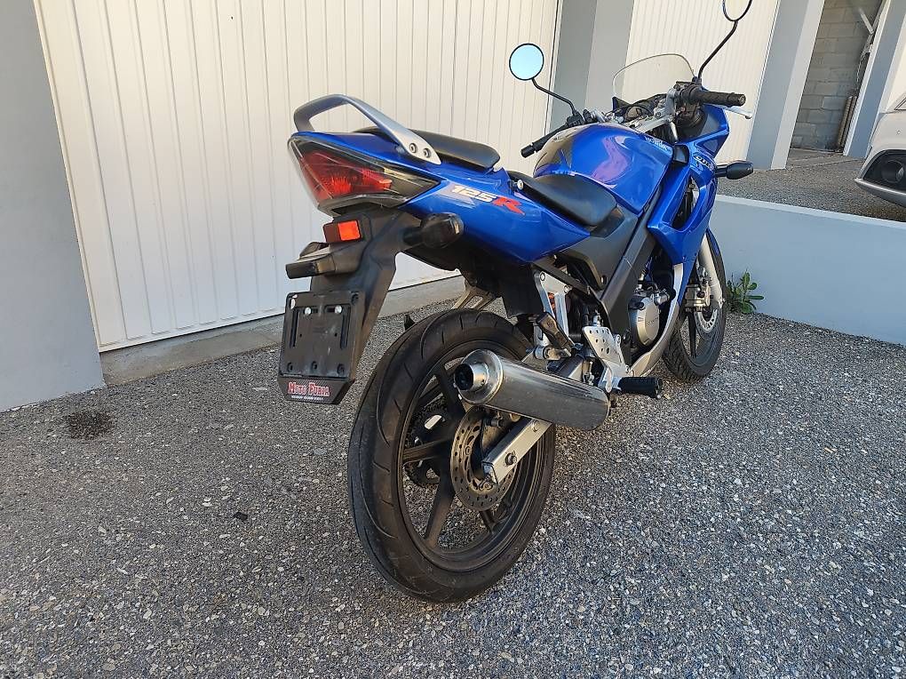Route: Honda CBR 125 – D'occasion à Froideville par pca_t7hl 2