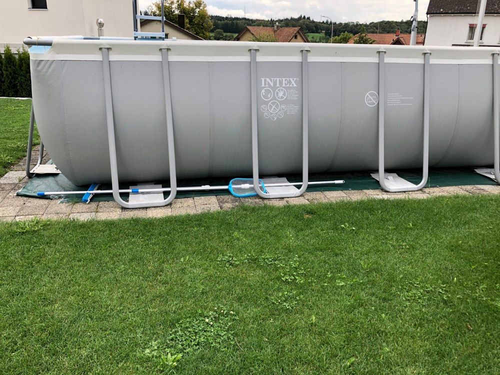 Intex Pool, 549 x 274 x 132 cm (Gebraucht) in Stüsslingen für CHF 140 ...