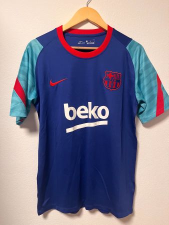 FC Barcelona Trainingsshirt und -hose 2020/2021 Saison
