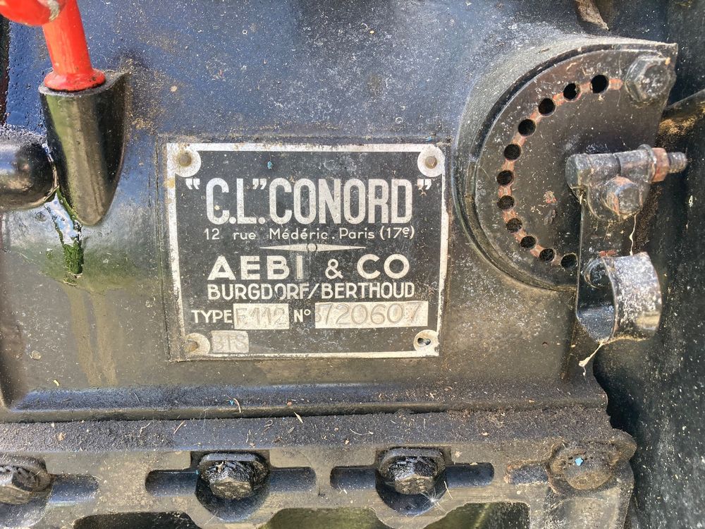 Oldtimer Standmotor Bernard / Conord F2 auf Transportachse