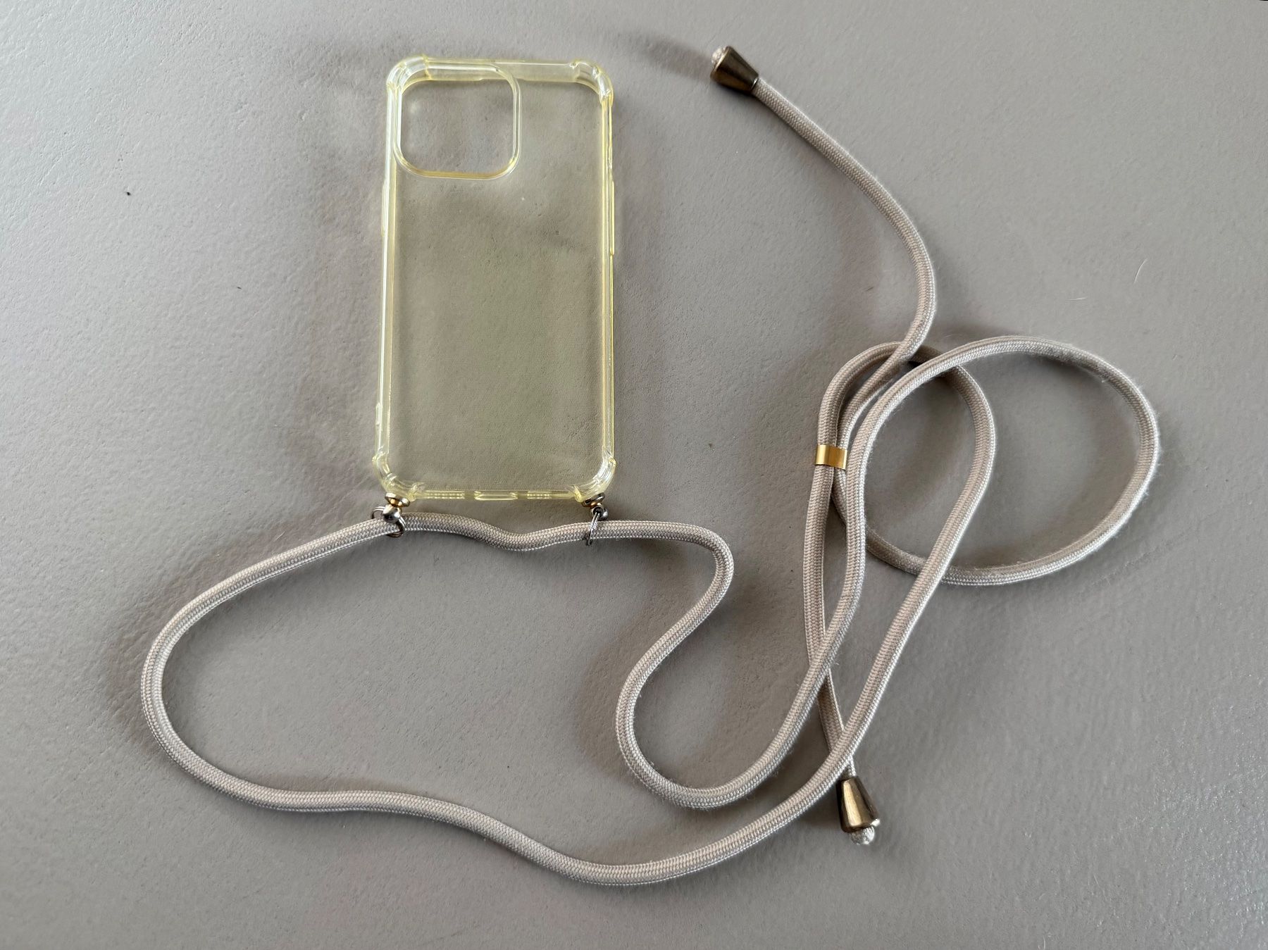 Cover & Protezioni schermo: Handyhülle mit Bändel für iPhone 13 Pro – Usato da zürich venduto da vintage12 1