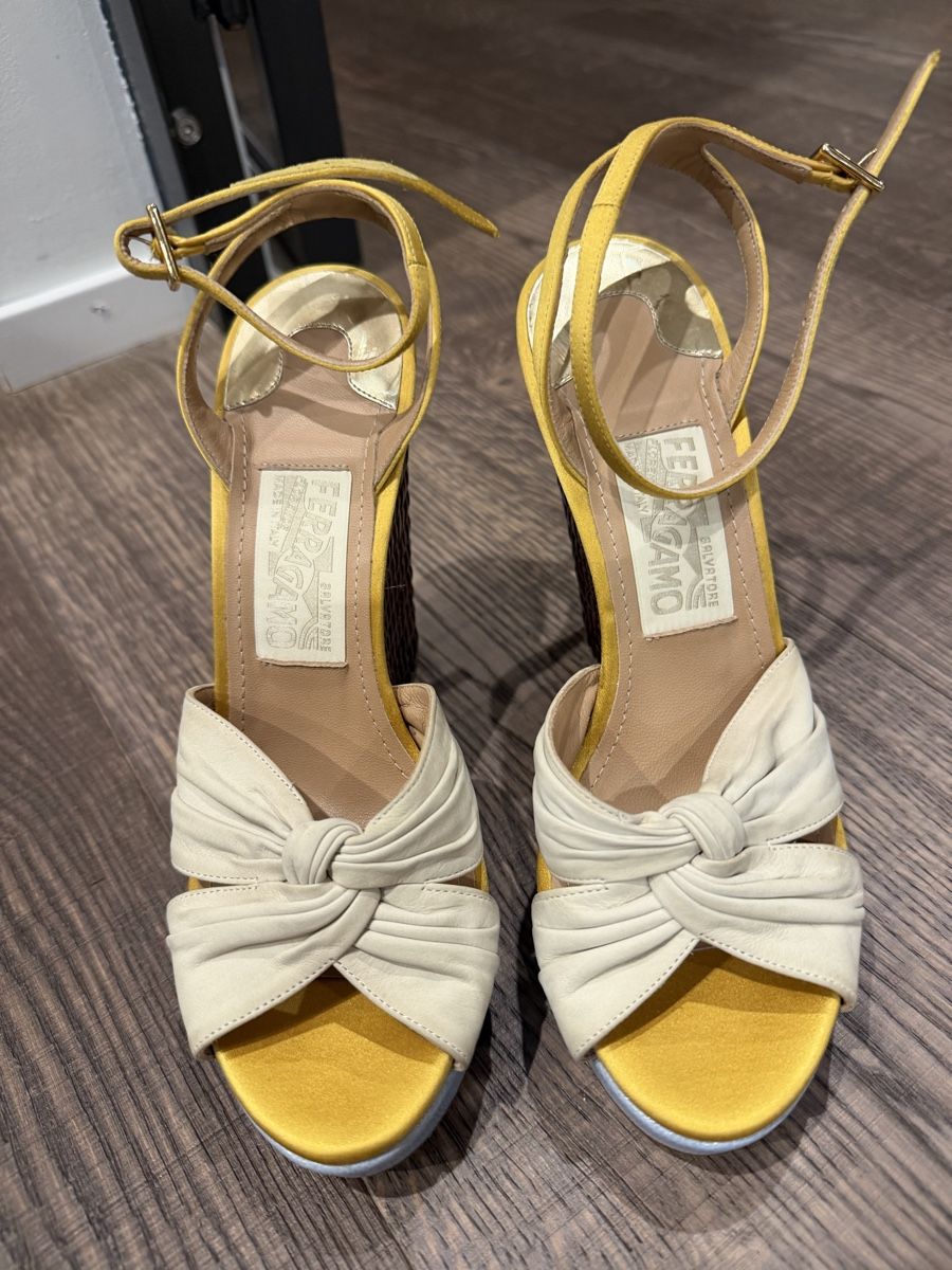 Salvatore Ferragamo Scarpe da donna: Salvatore Ferragamo Summer Wedge Sandals – Usato da Herrliberg venduto da Tubalp