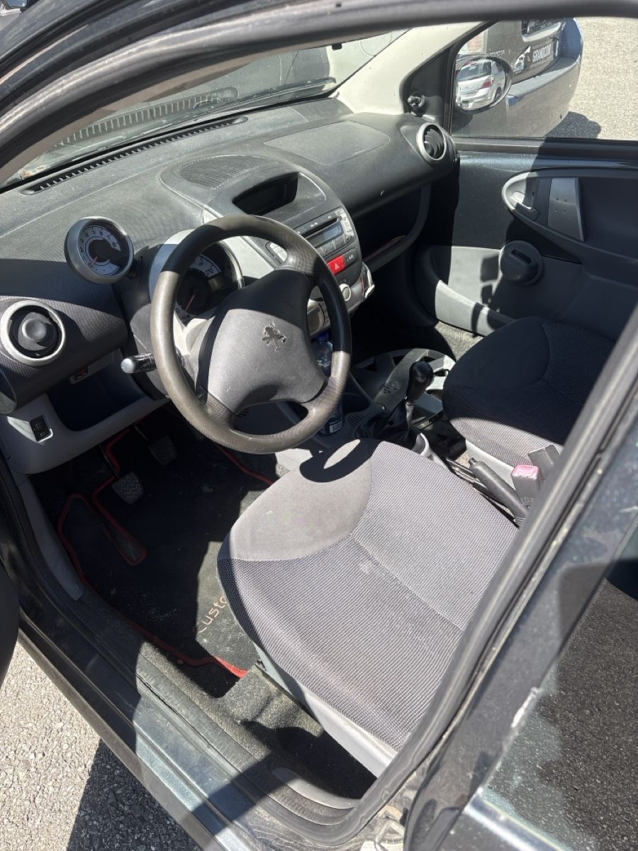 Peugeot Autos: Peugeot 107 1.0 – Defekt aus Vernayaz von jonvs 5