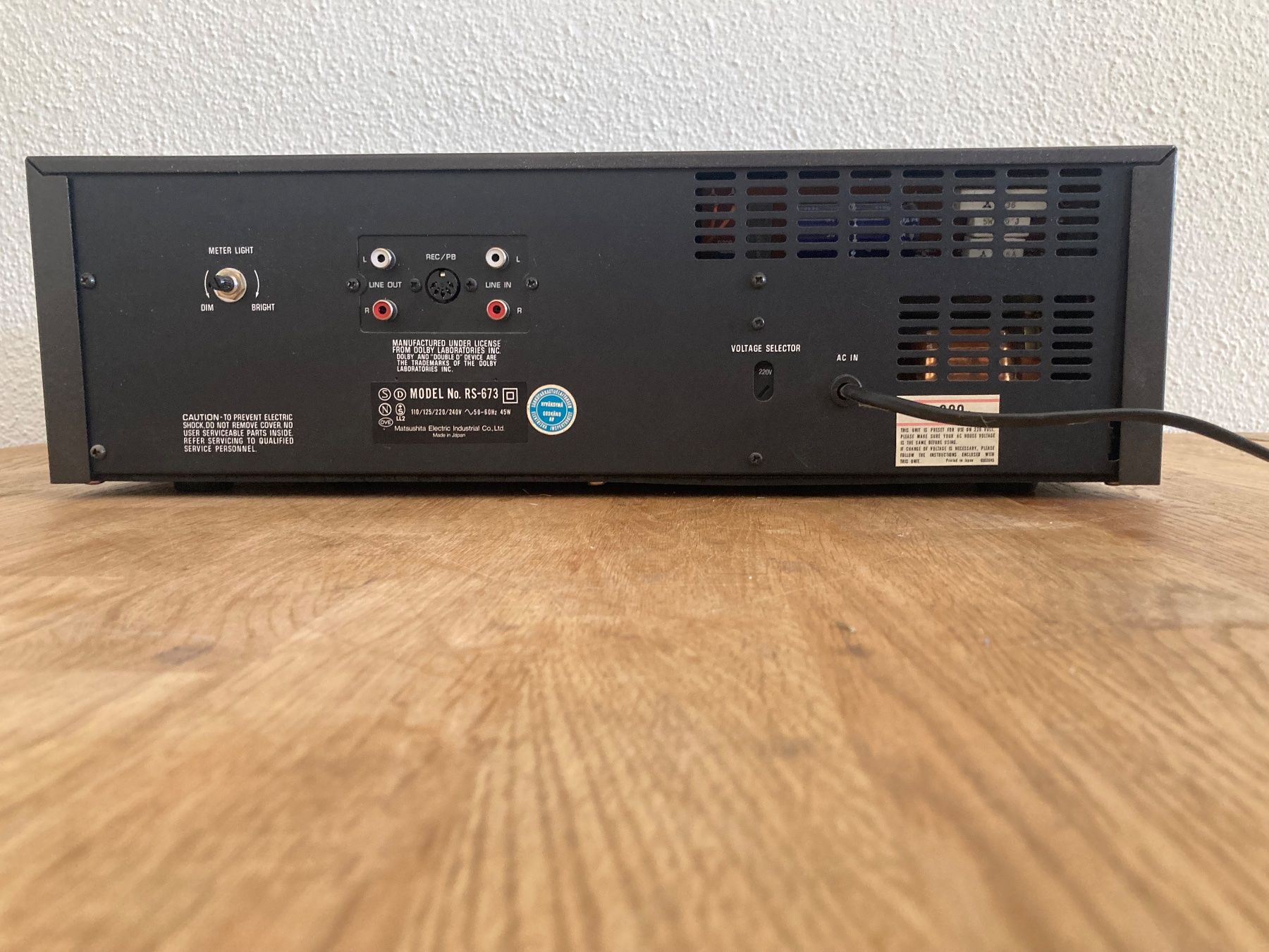 Technics Aufnahmegeräte: Technics RS- 673 Tape Deck Optisch guter Zustand – Defekt aus Hergiswil von Kundenfreundlich 2