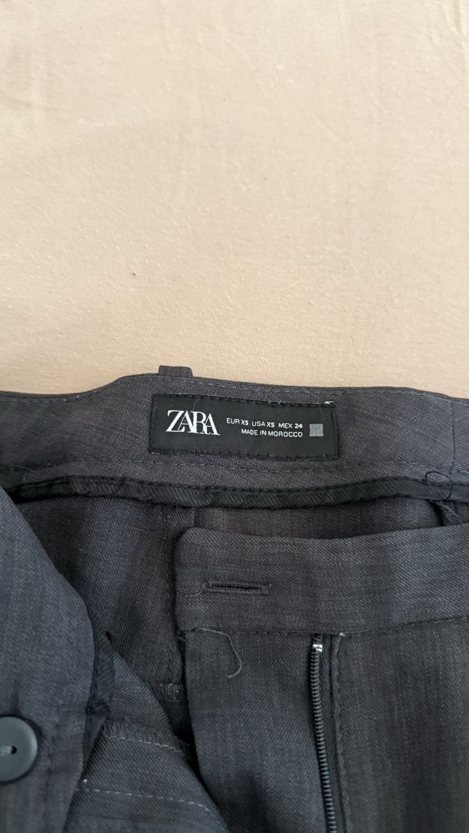 Weekday Pantaloni: Weekday Anzugshose in Grösse 36 – Usato da winikon venduto da lfisch04 1