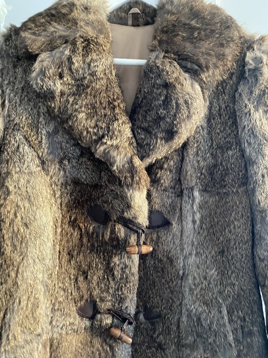 Cappotti: Manteau en fourrure véritable brune – Usato da Givisiez venduto da dor_xb9k 1