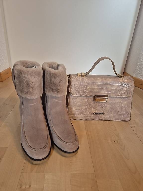 Borse da donna: LYDC Handtasche – Usato da Langenthal venduto da hab_zw5p 2