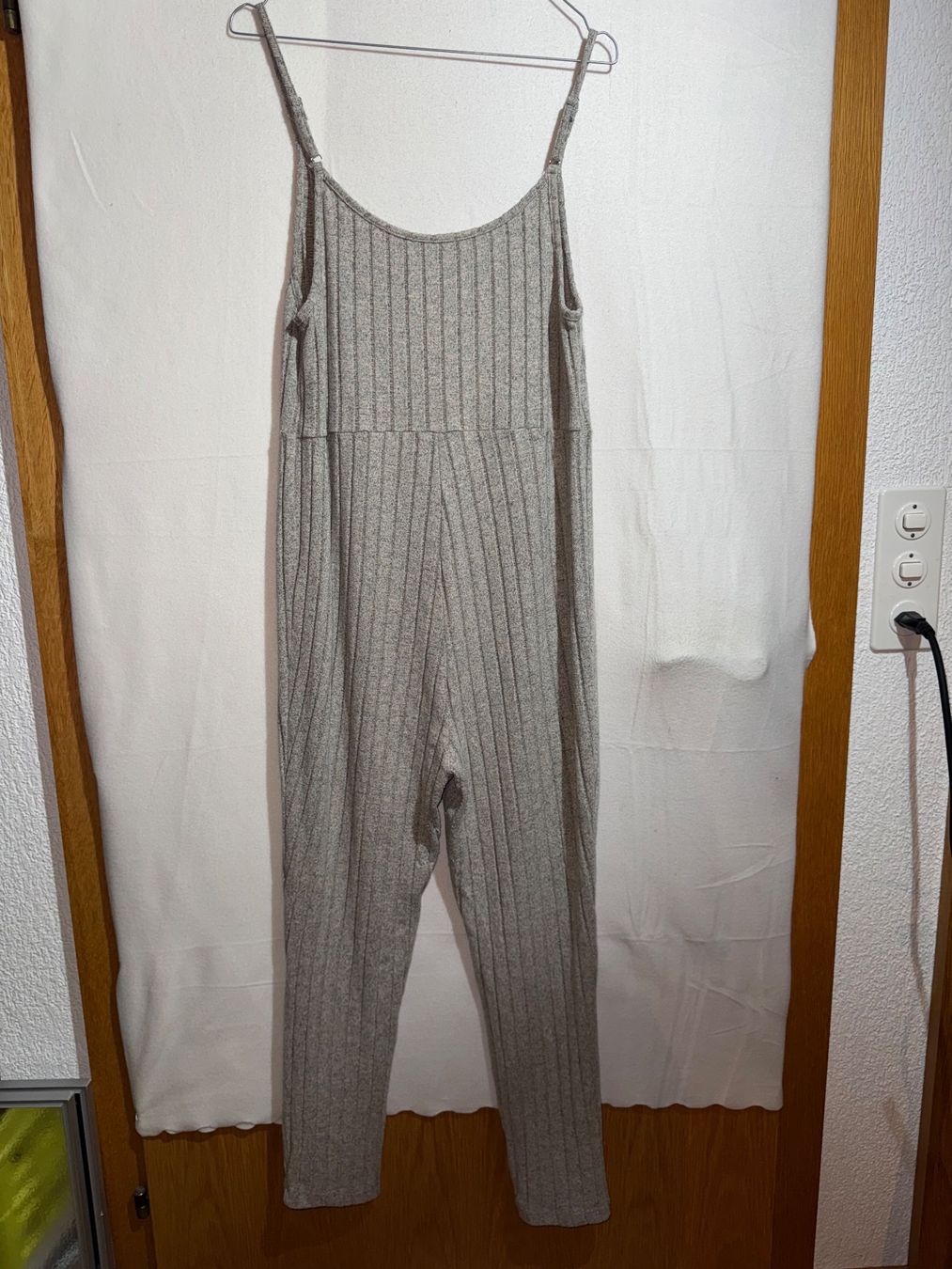 Tute: Overall Jumosuit Gr. XL – Usato da Grosswangen venduto da SALE_SALE_SALE