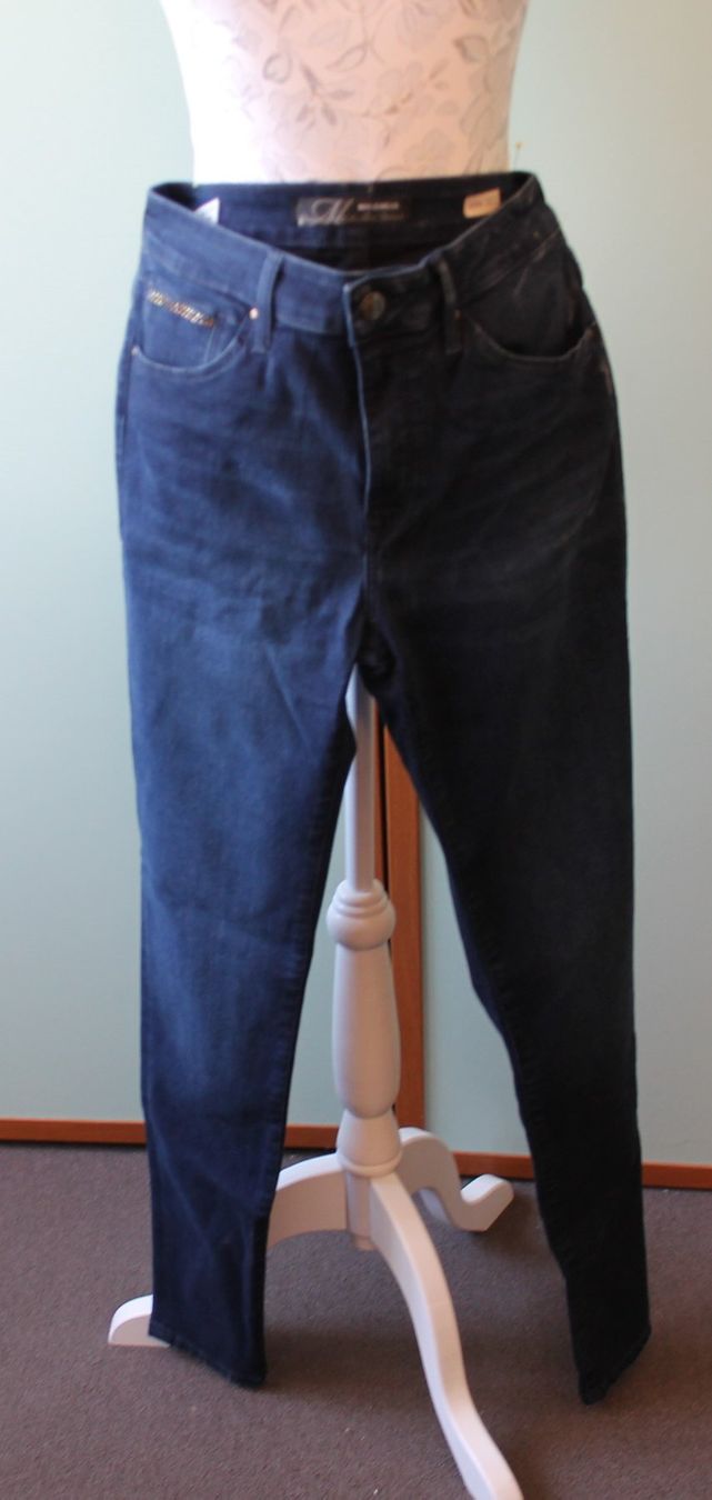 Jeans: Jeans (MW) – Usato da Schaan venduto da antikes_und_kurioses