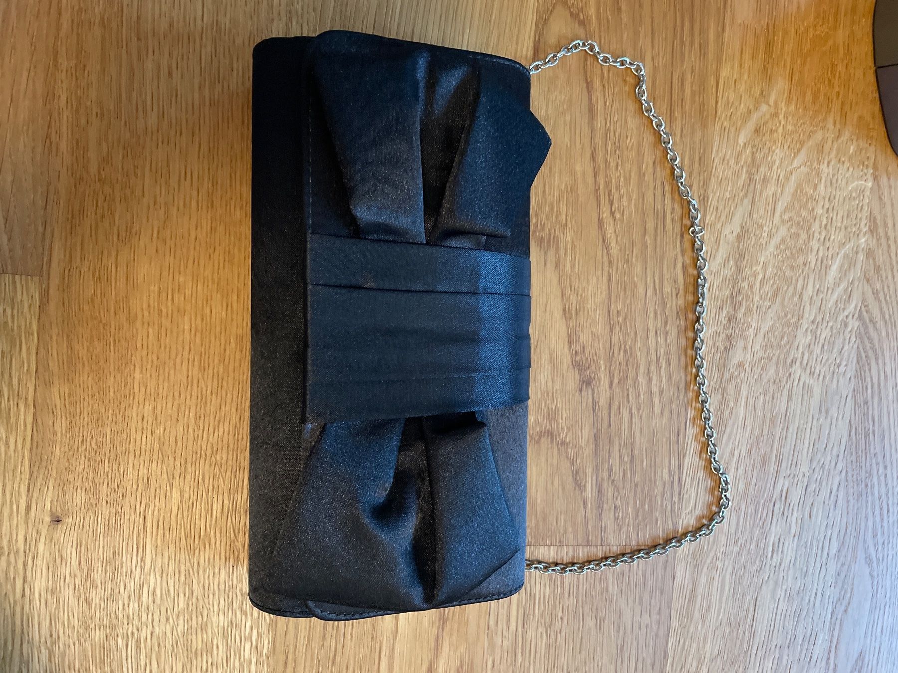 Borse da donna: schwarze Clutch - Clairs – Usato da Forch venduto da Strawberry_JvN