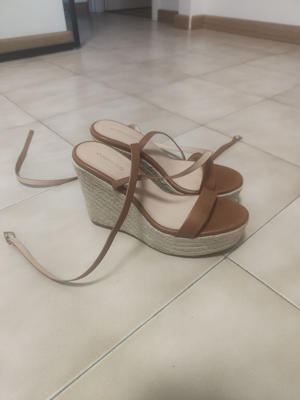 Damenschuhe: Zeppe mis 40 even & odd – Gebraucht aus Coldrerio von ivi_g8gb 1